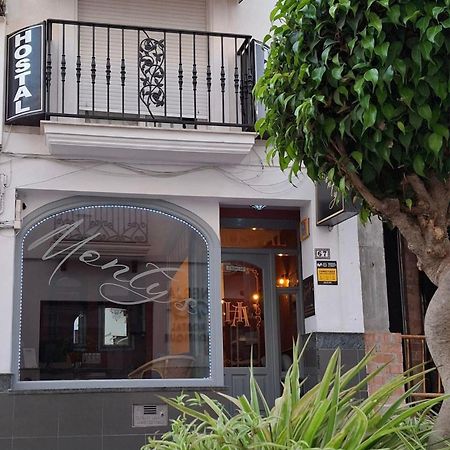 Hostal Montys Nerja Luaran gambar