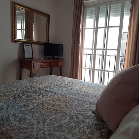 Hostal Montys Nerja Luaran gambar